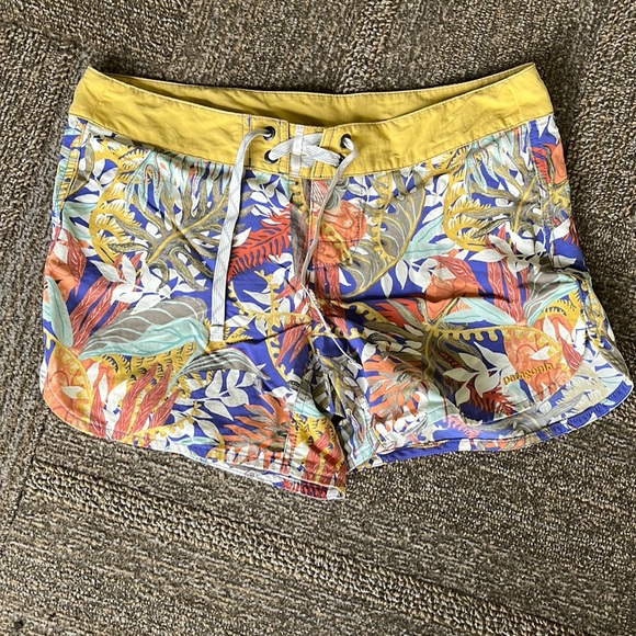 Patagonia Pants - Patagonia wave runner swim shorts